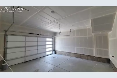 705 Belleza View, Colorado Springs, CO 80907 - Photo 38