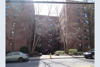 White Plains Ny Condos Apartments For Sale 102 Listings Zillow