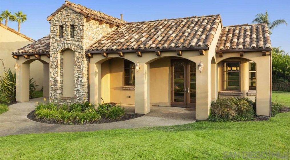 15754 Via De Santa Fe, Rancho Santa Fe CA  92067 exterior