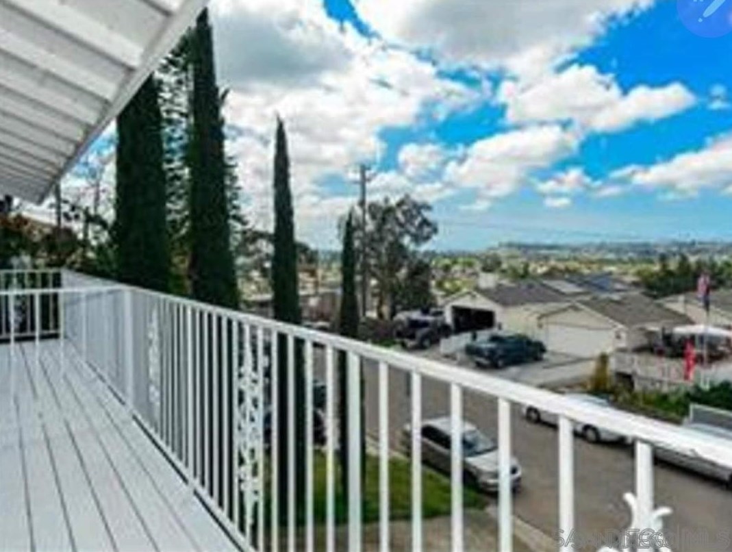 1017 Portola Ave, Spring Valley, CA 91977-4527