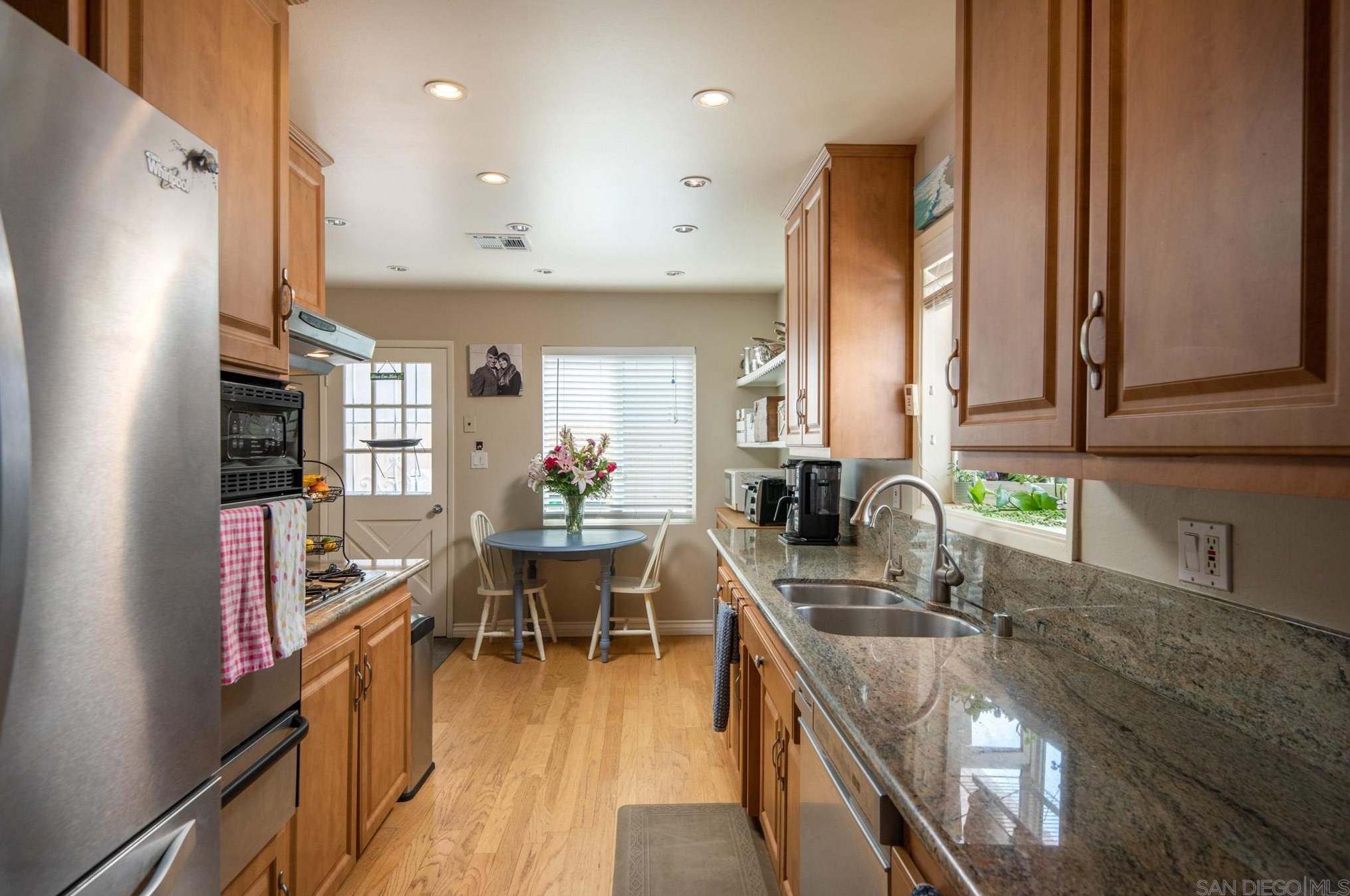 12922 Slack St, Poway, CA 92064-5627