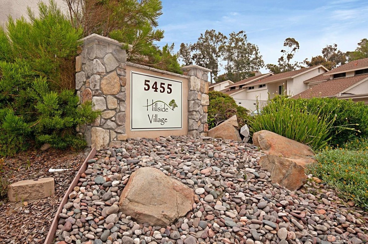 5455 Baltimore Dr 18, La Mesa, CA 91942