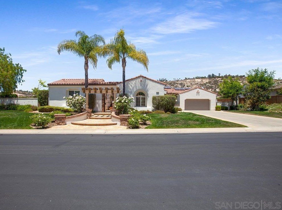 14222 Augusta Dr, Valley Center, CA 92082