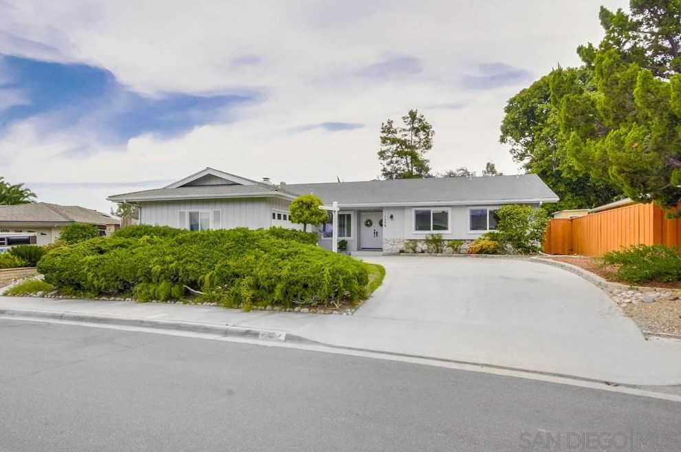 1559 Hillsmont Dr, El Cajon, CA 92020