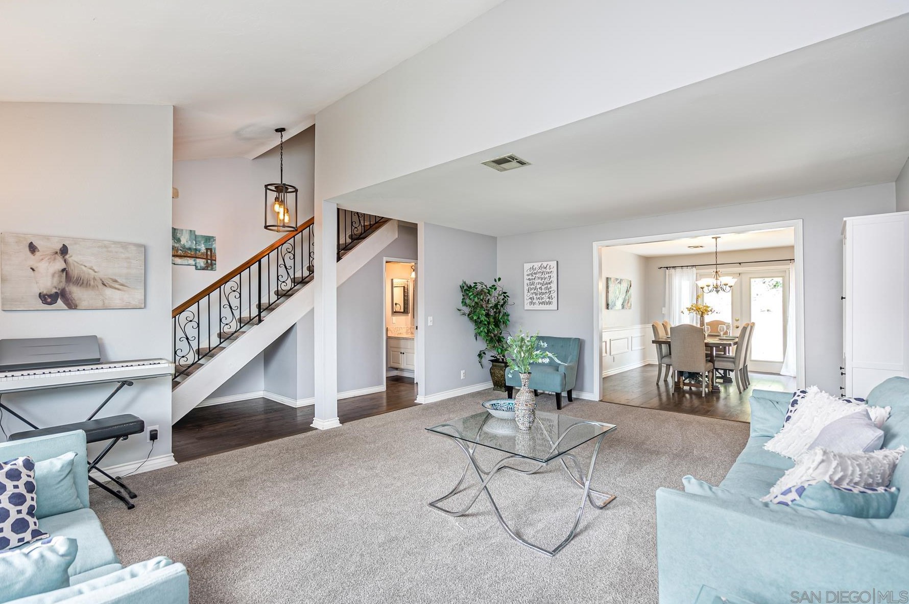 10046 Fieldcrest St, Spring Valley, CA 91977-6812
