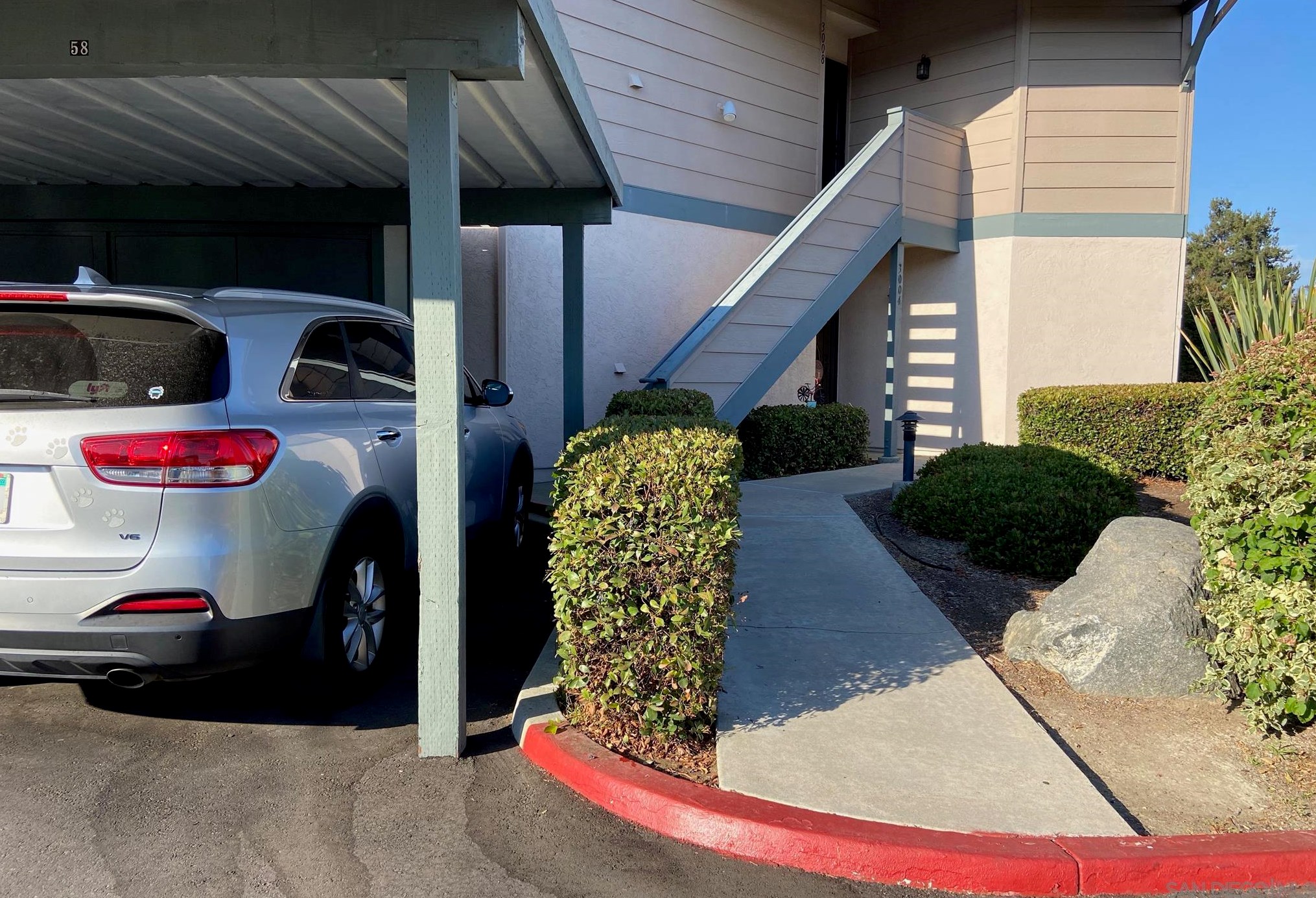 3004 Charwood Ct, Spring Valley, CA 91978-1946