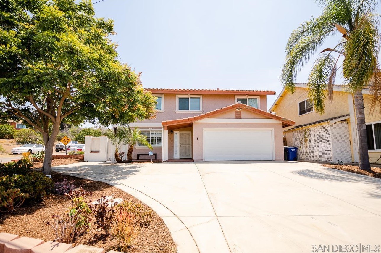 9309 Montemar Dr, Spring Valley, CA 91977-3419