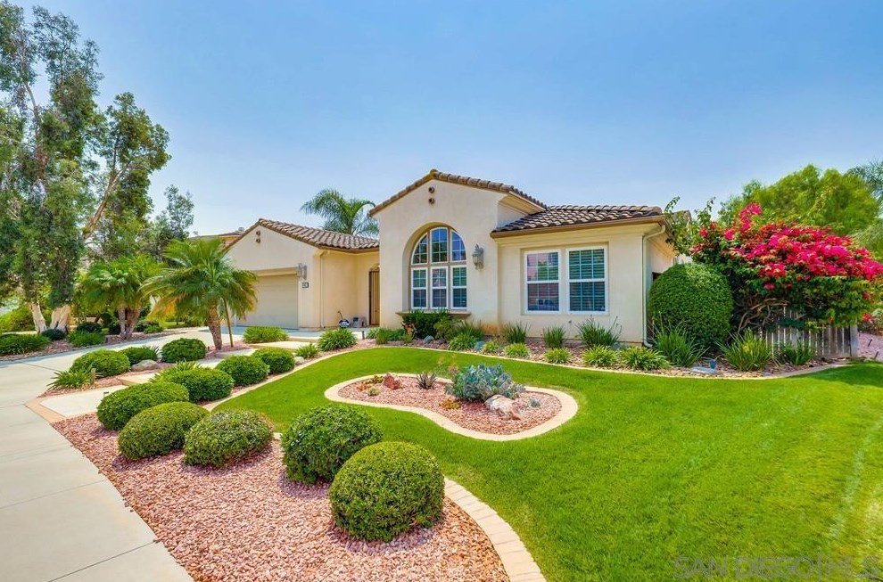 3145 Sycamore Crest Pl, Escondido, CA 92027-5116