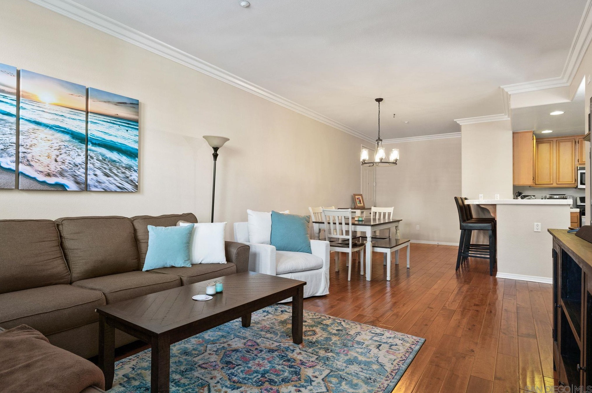 291 Riverdale Ct #110, Camarillo, CA 93012