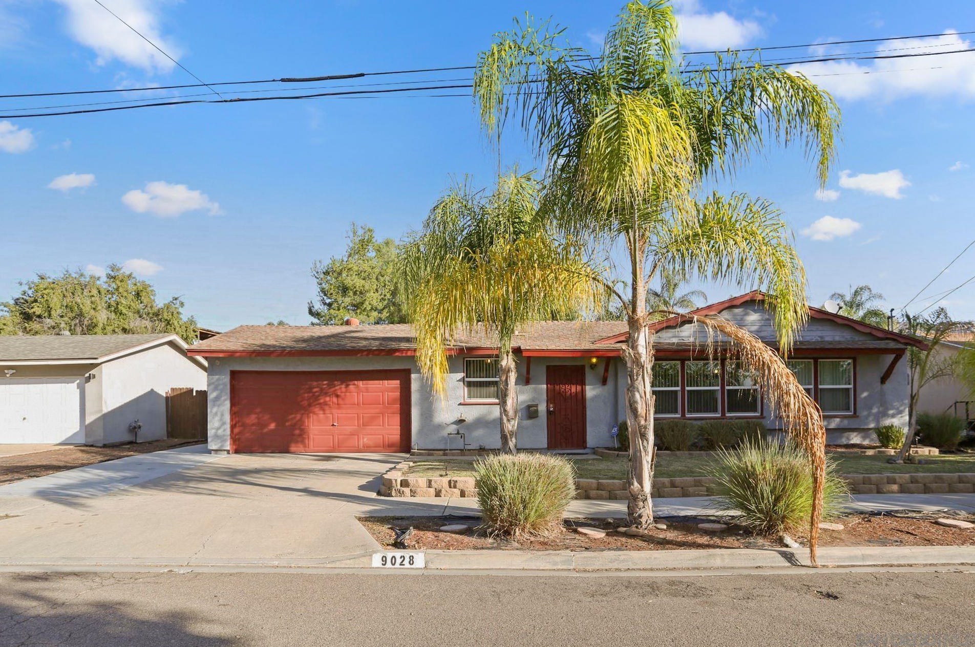 9028 Davenrich St, Spring Valley, CA 91977-4808