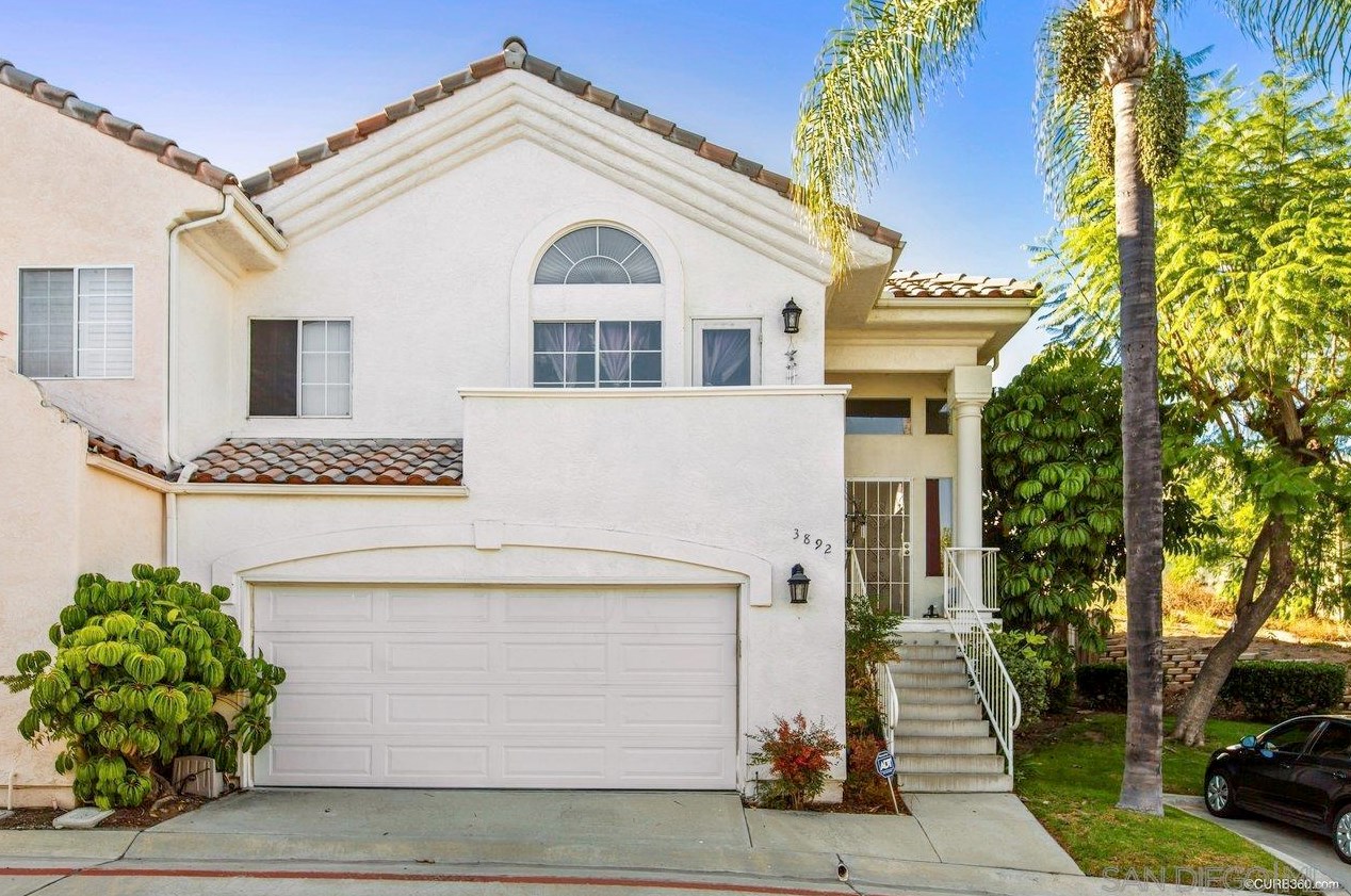 3892 Settineri Ln, Spring Valley, CA 91977-1043