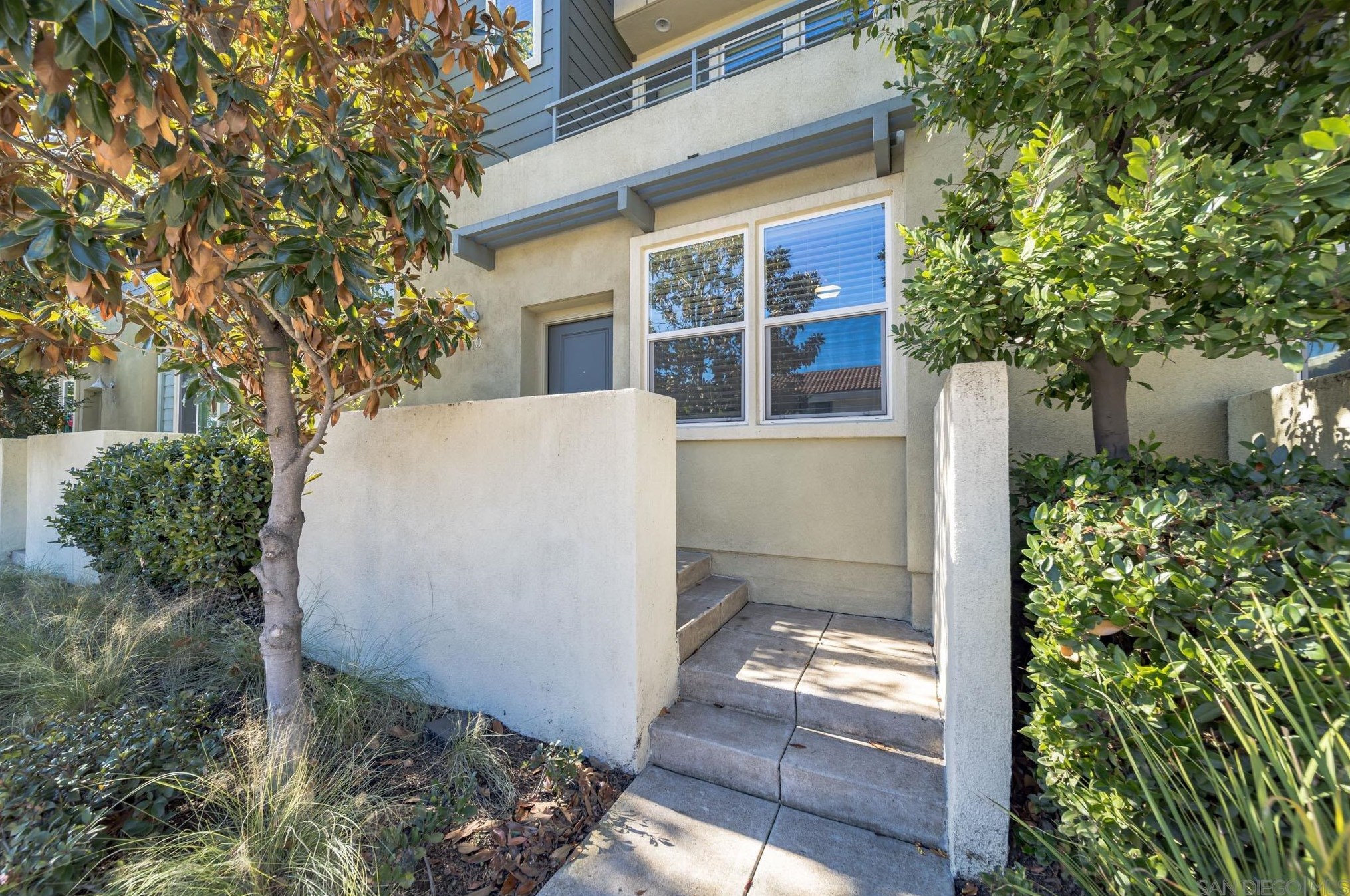 211 Orange St, Escondido, CA 92025-4125