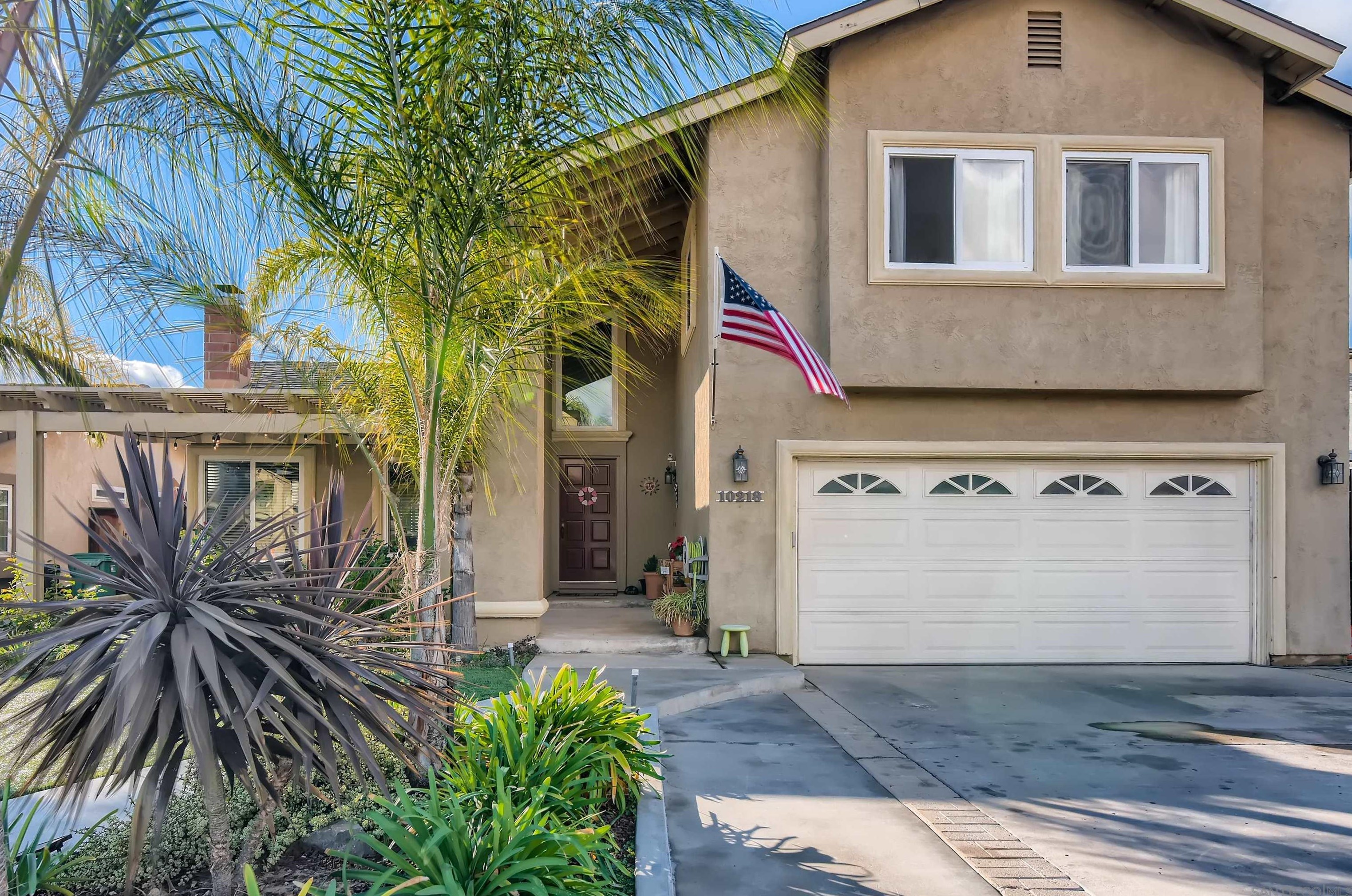 10218 Pebble Beach Dr, Santee, CA 92071-2042