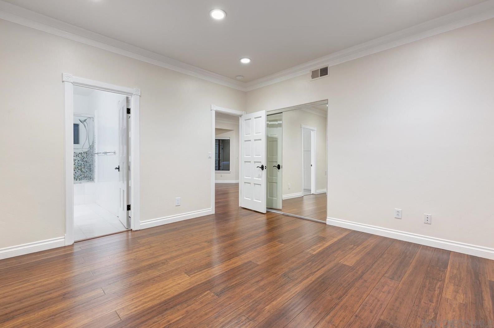 13601 Del Poniente Rd, Poway CA  92064-2231 exterior