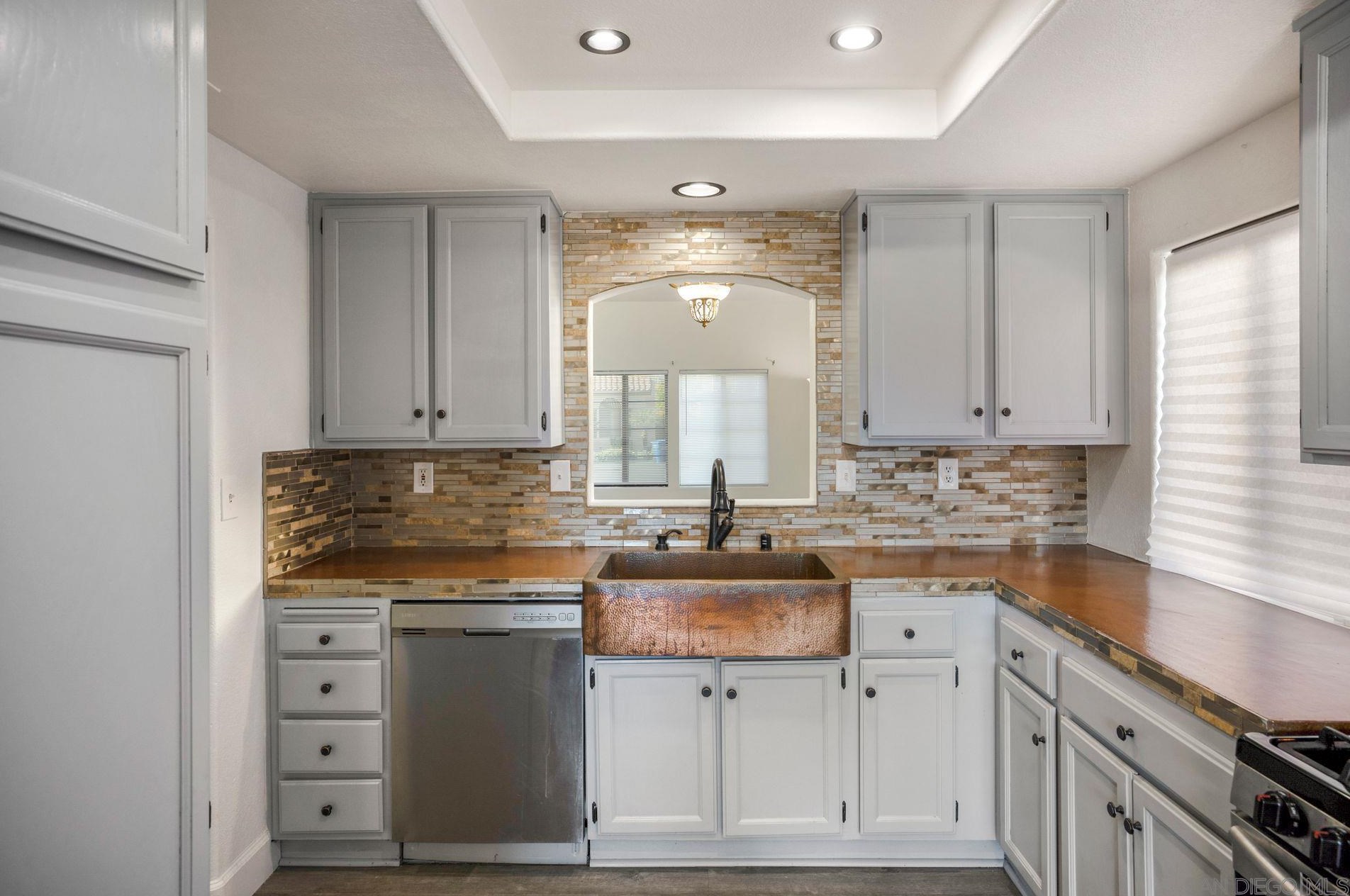 8611 Paseo Del Sol, Santee CA  92071-4015 exterior