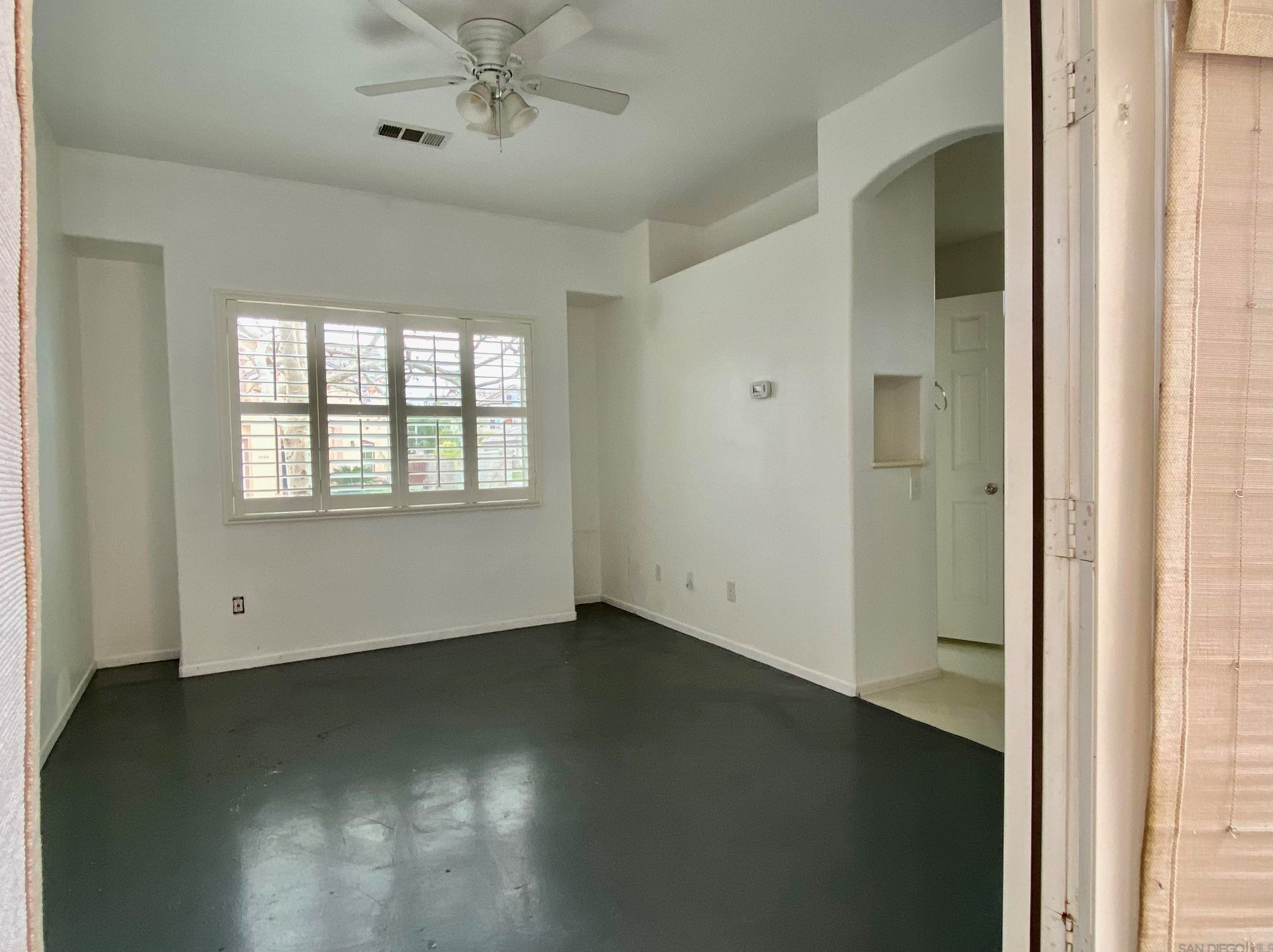 39497 Vanderbilt Ave, Murrieta CA 92563-7314 exterior