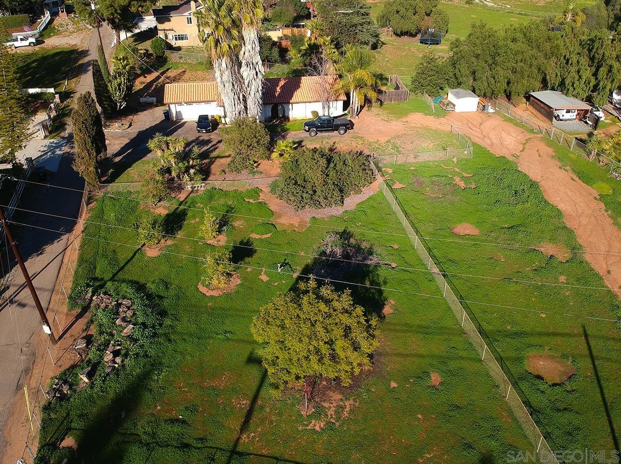 12658 Campo Rd, Spring Valley, CA