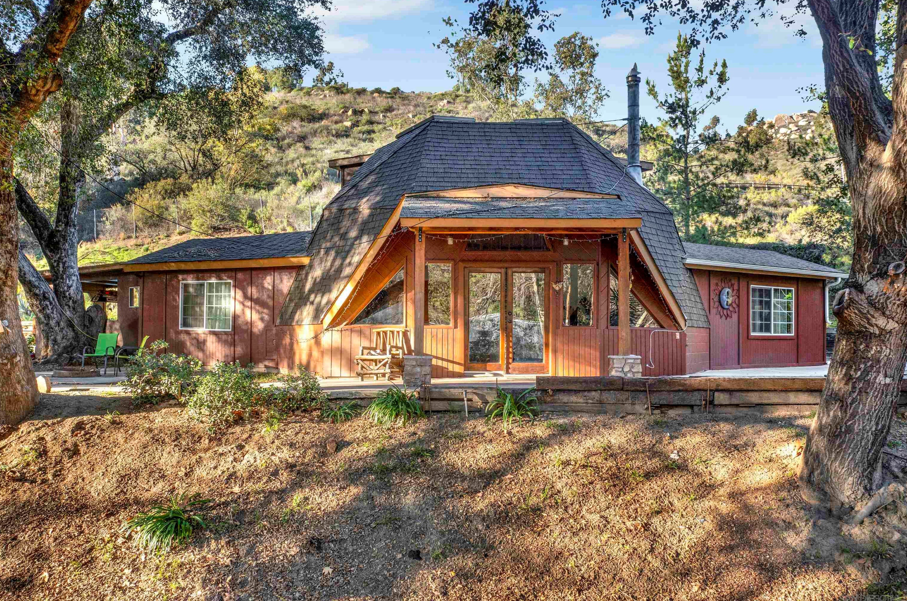 2056 Honey Springs Rd, Jamul, CA 91935-7506