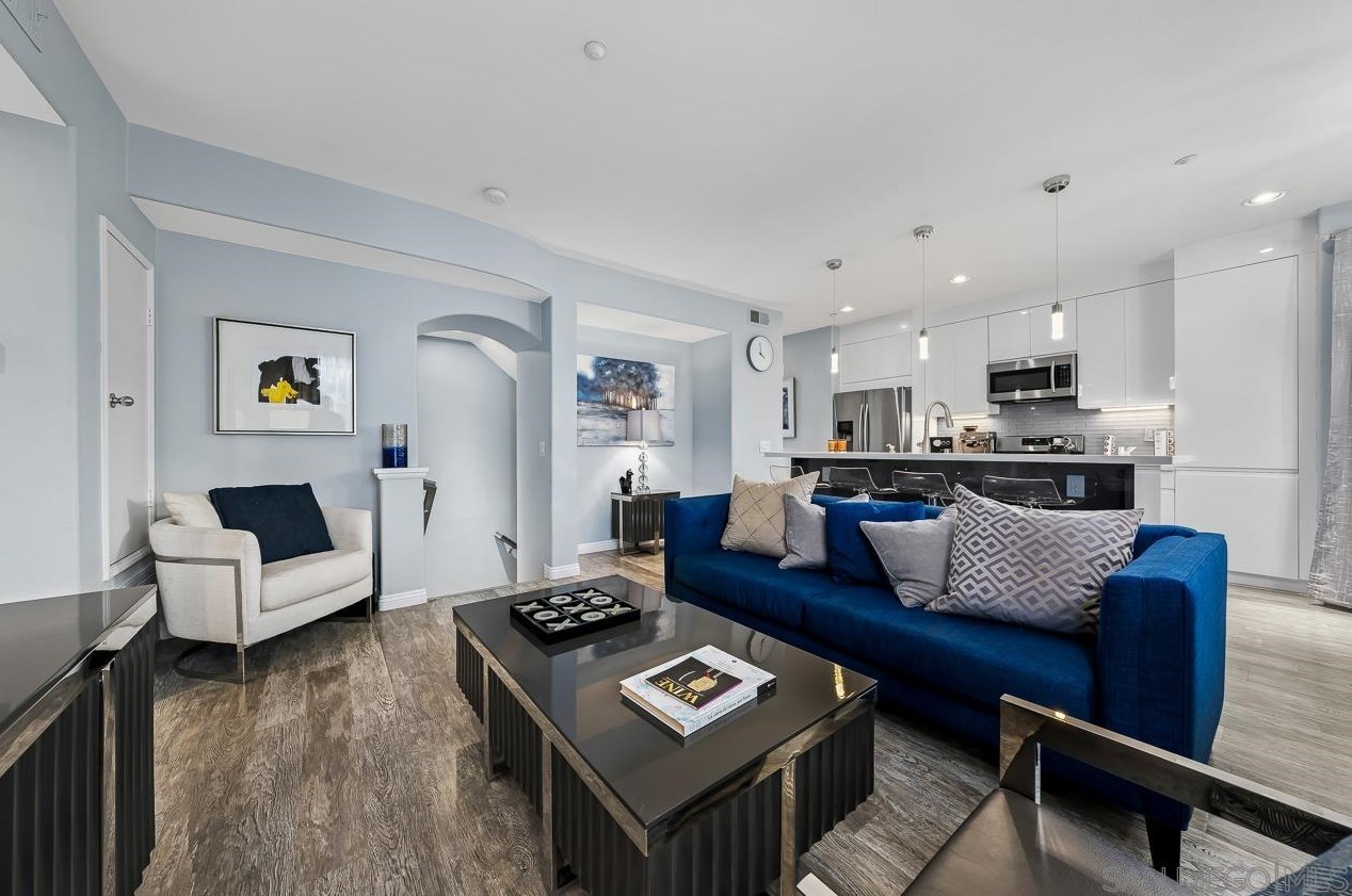 1289 Fools Gold Way 4, Chula Vista, CA 91913