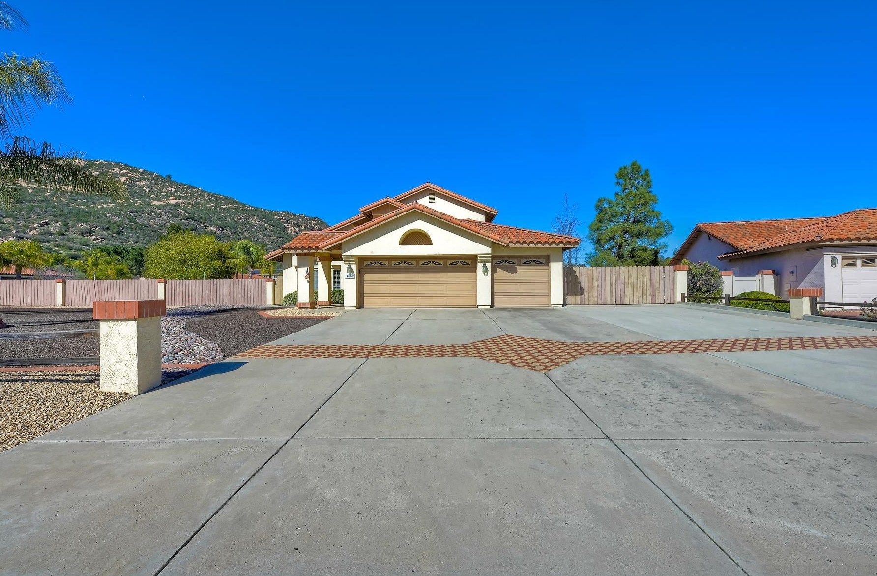 9070 Hunter Pass, Alpine, CA 91901