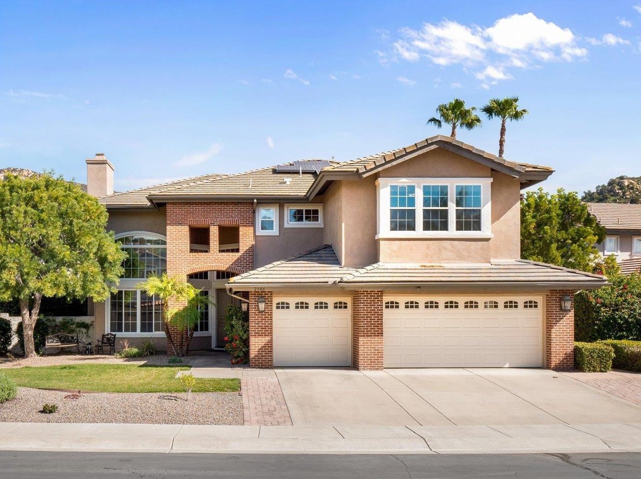 2306 Orchard View Ln, Escondido, CA 92027