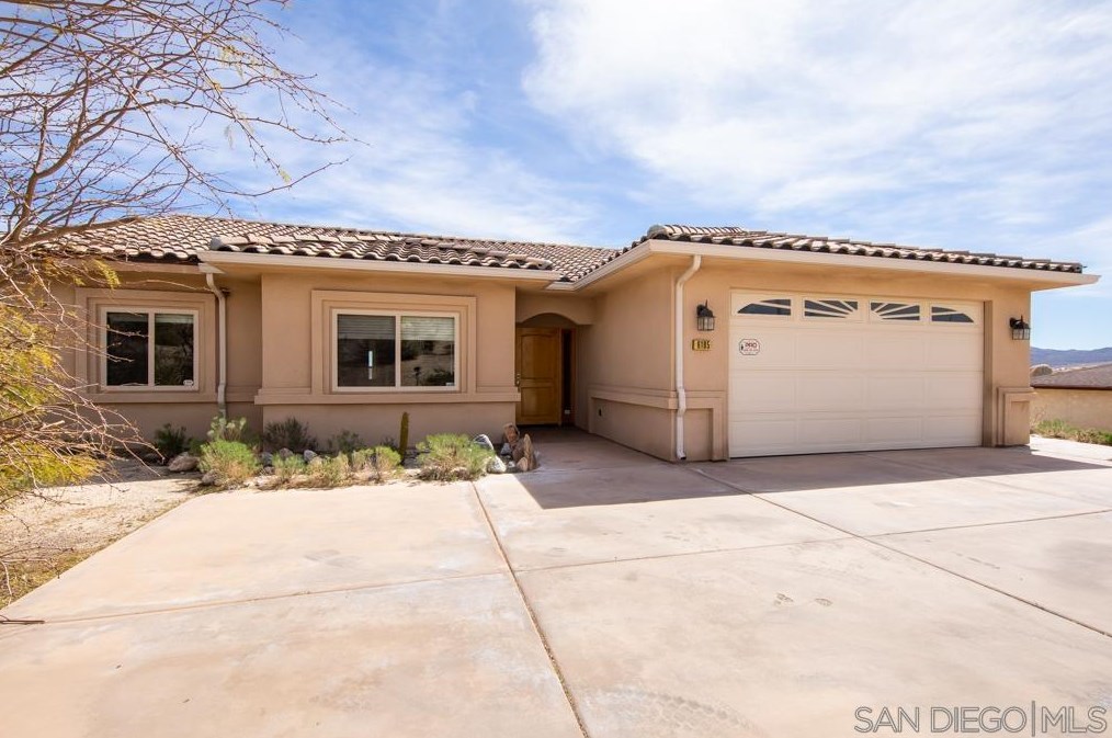 6185 Mirlo Rd, Yucca Valley, CA 92284-4920
