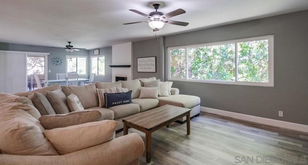 8960 Greenview Pl, Spring Valley CA  91977-1019 exterior