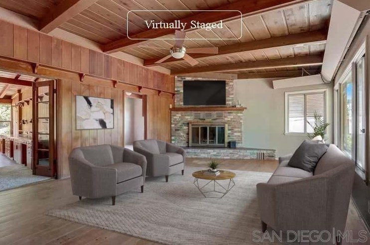 1940 Felicita Rd, Escondido, CA 92025-5922