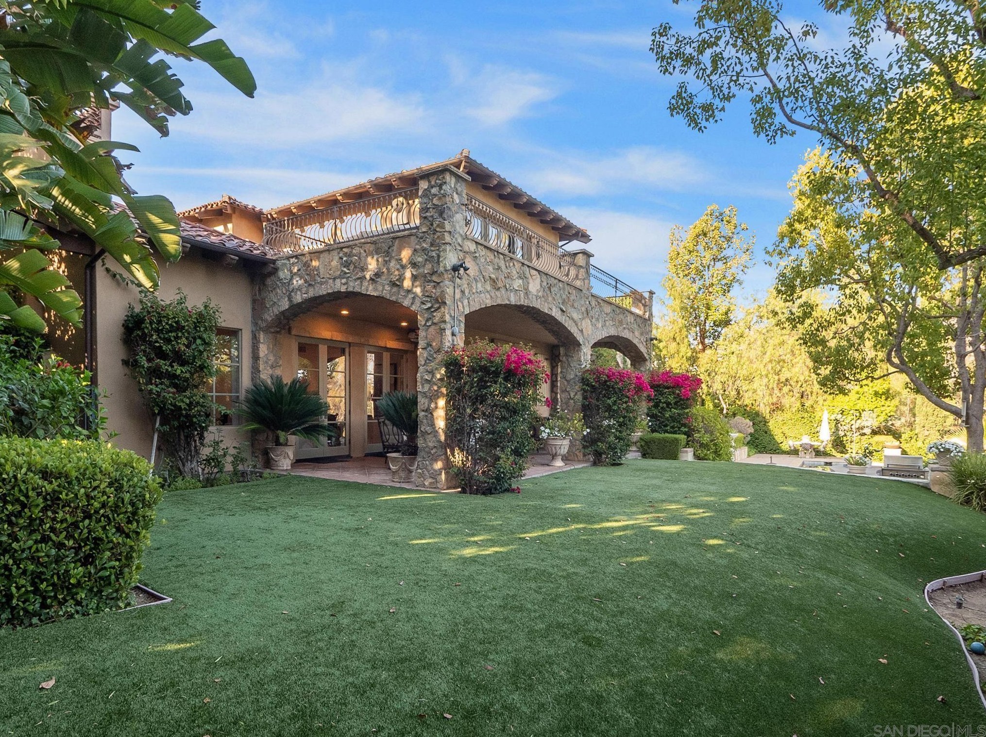 18356 Calle La Serra, Rancho Santa Fe, CA 92091-0109
