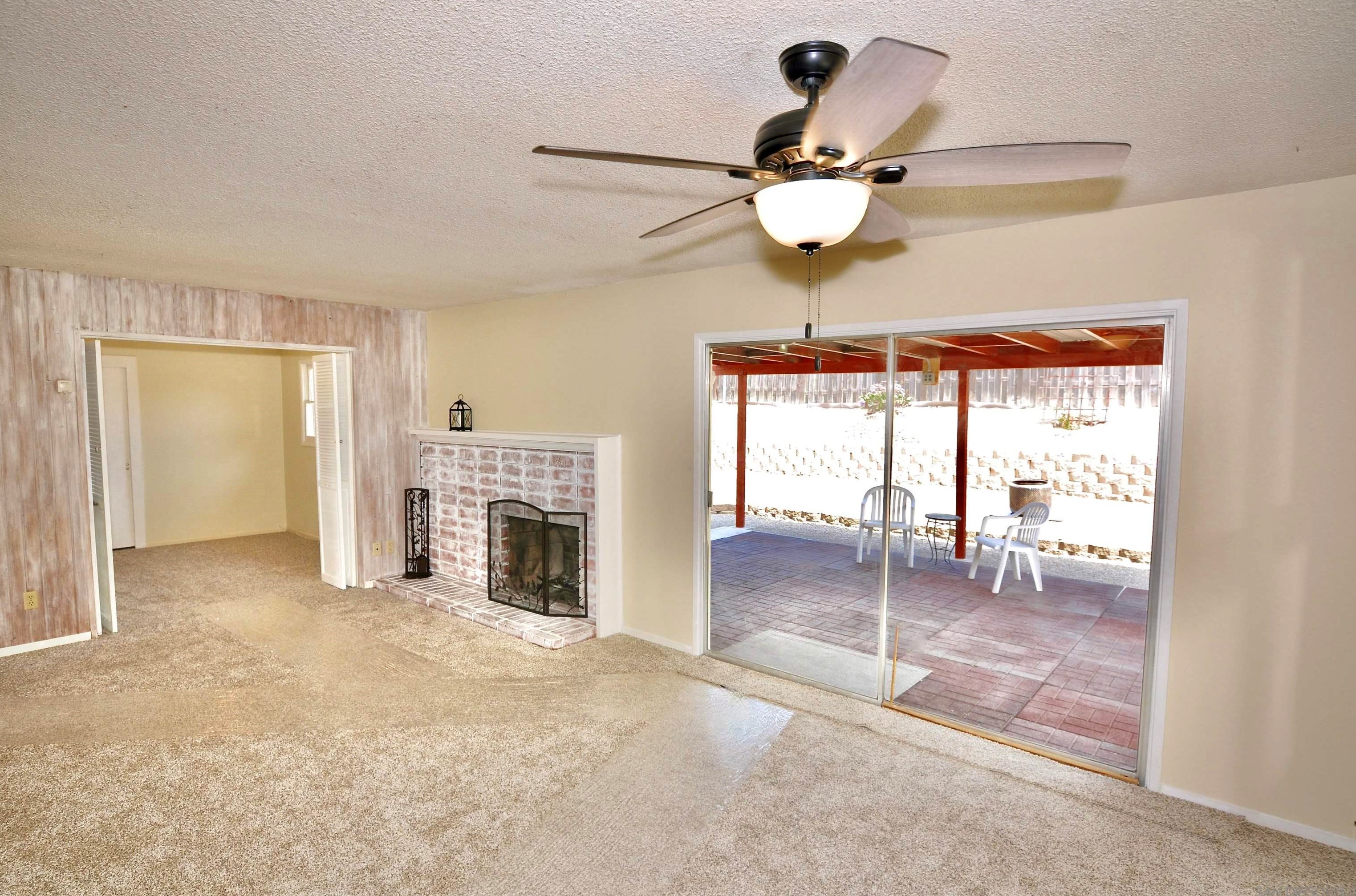12942 Buckley St, Poway, CA 92064-5606