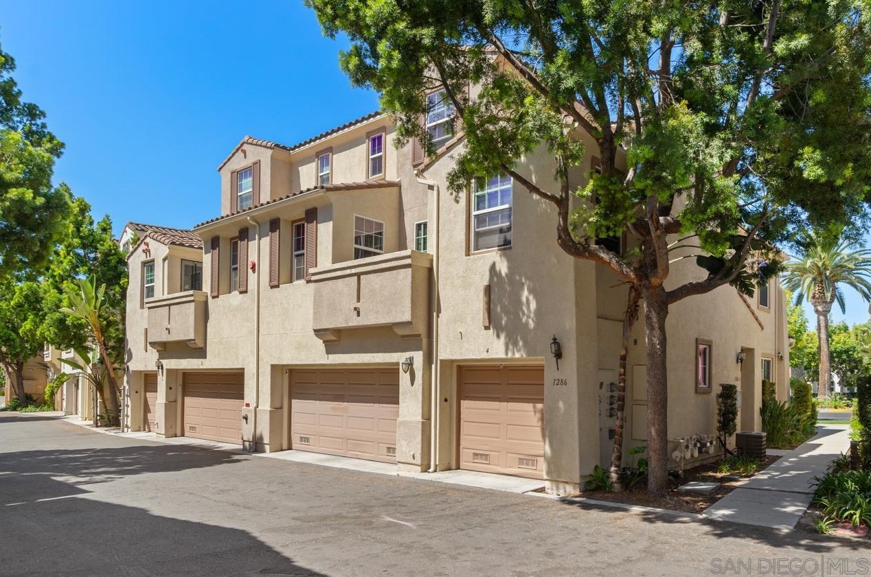 1286 Fools Gold Way 4, Chula Vista, CA 91913