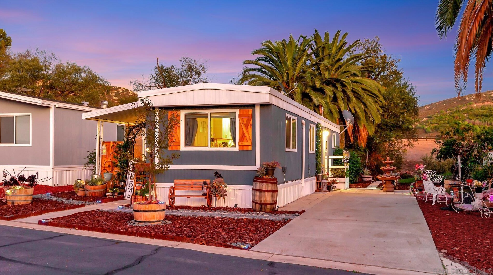2030 Black Canyon Rd 20, Ramona, CA 92065