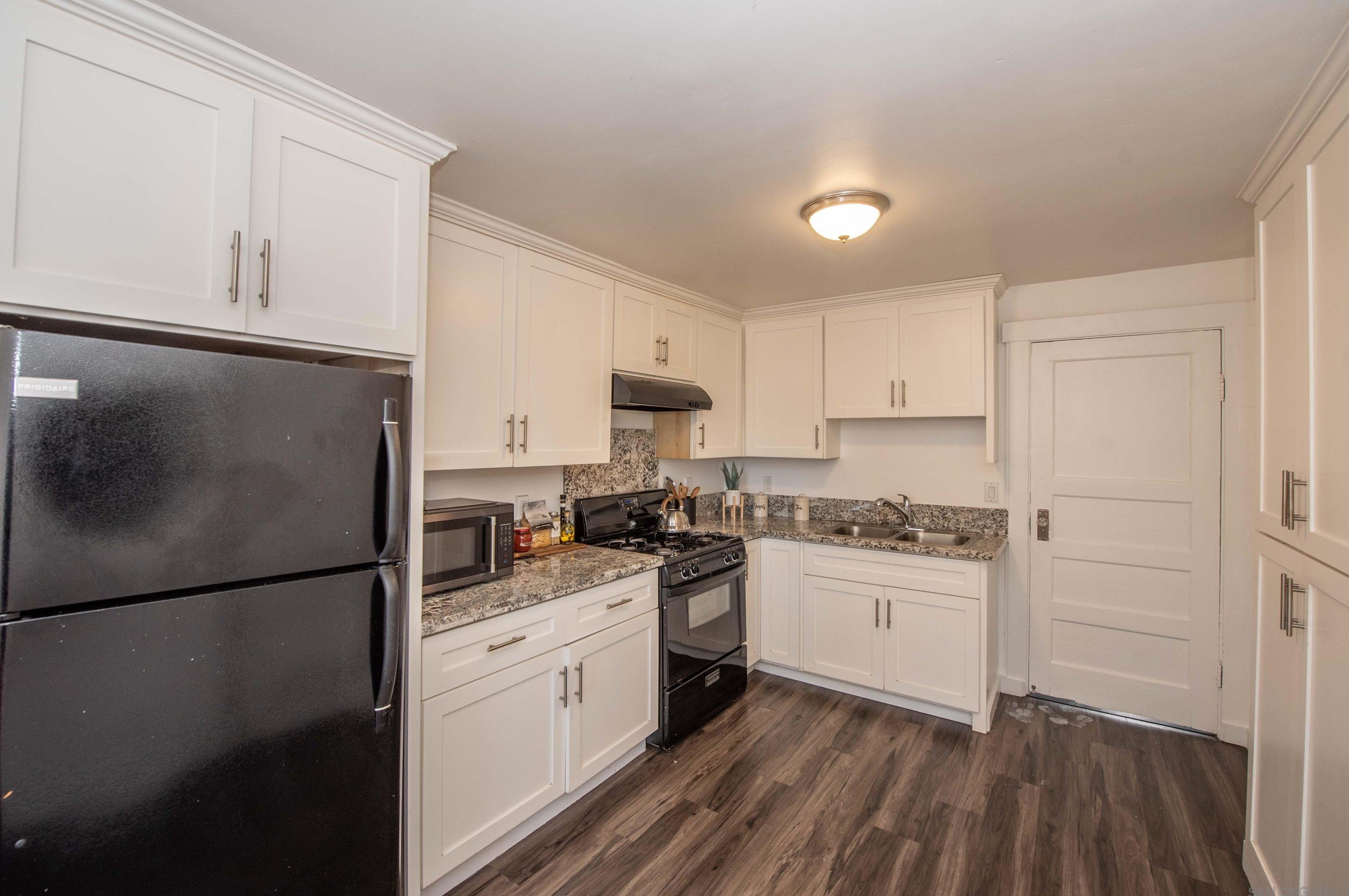 1441-1443 Hoover Ave, National City, CA 91950