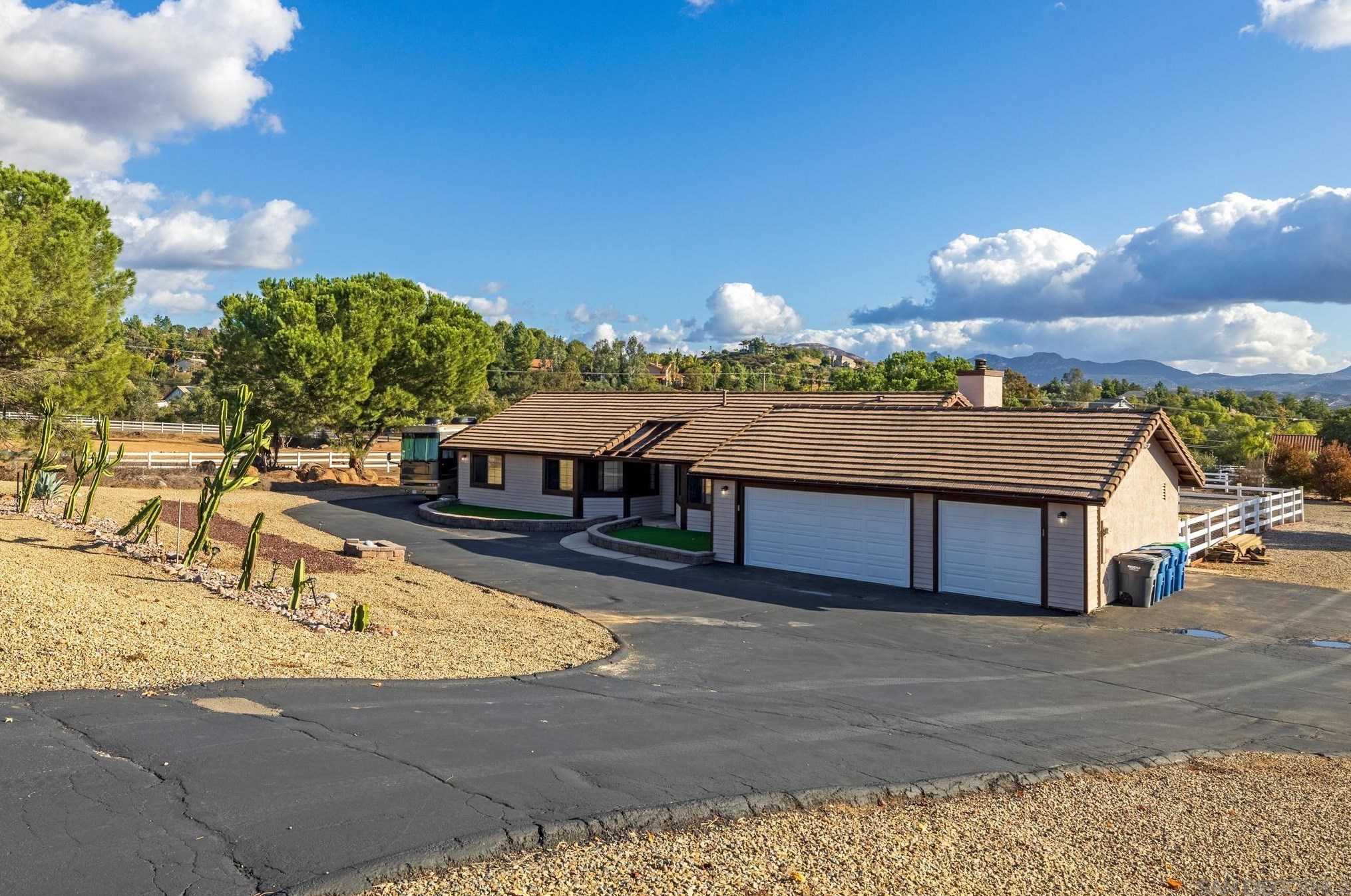 1710 Camino Del Sequan, Alpine, CA 91901