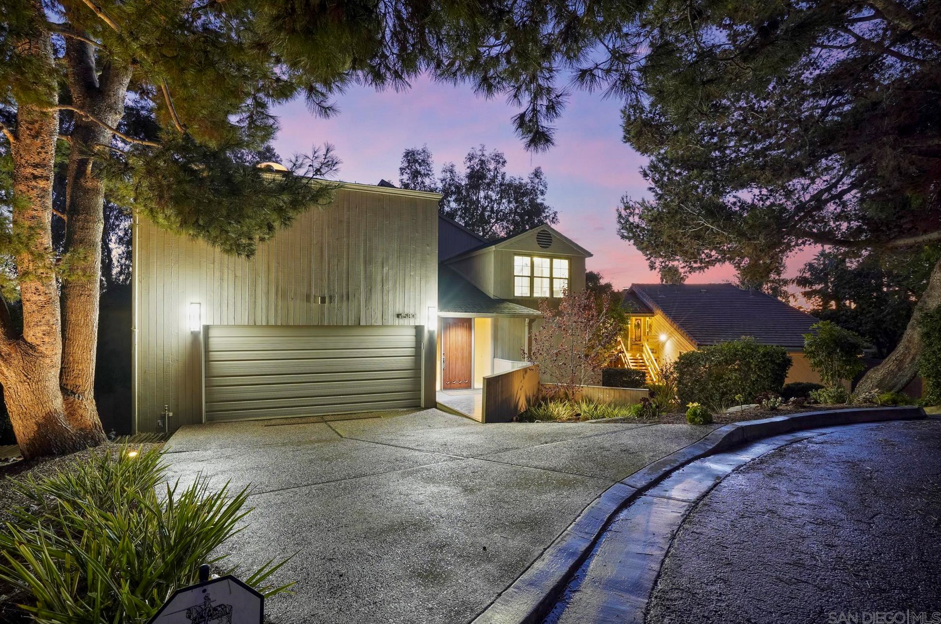 15808 Highland Ct, Solana Beach, CA 92075