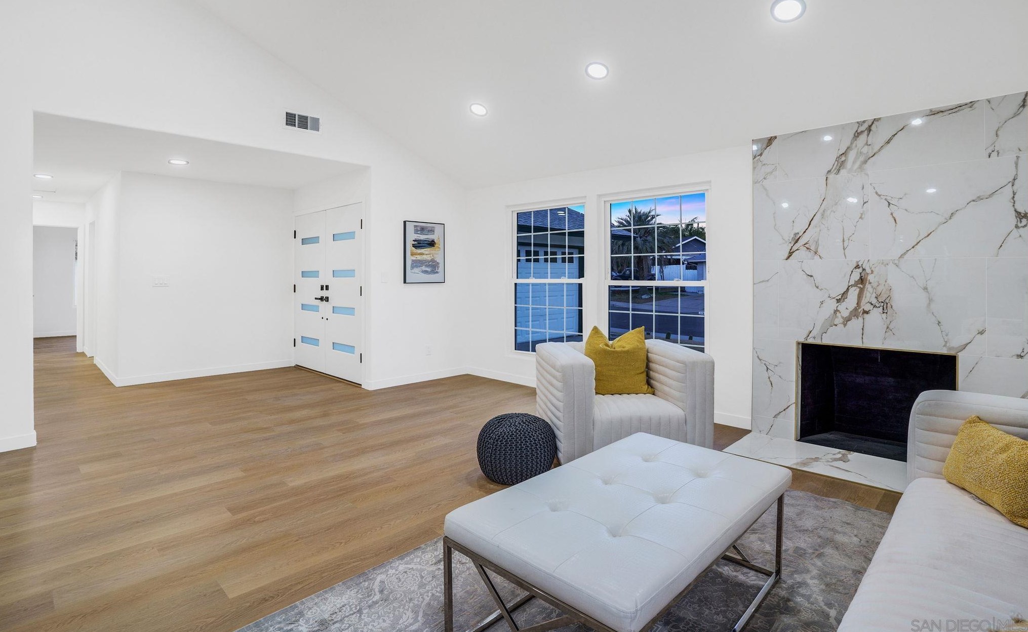 321 Spruce St, Chula Vista CA  91911-5524 exterior