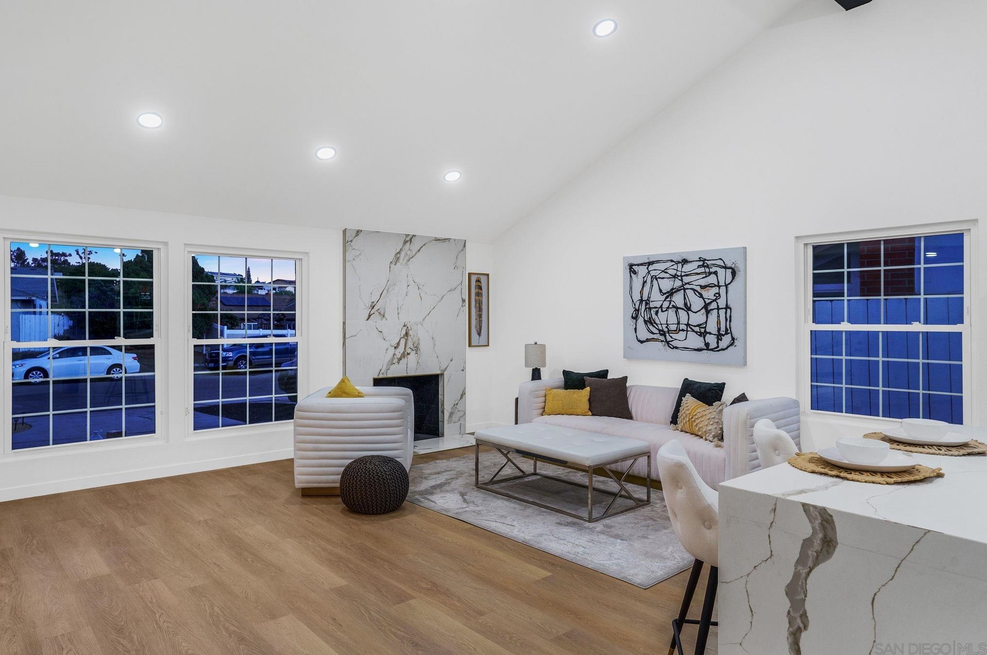 321 Spruce St, Chula Vista CA  91911-5524 exterior