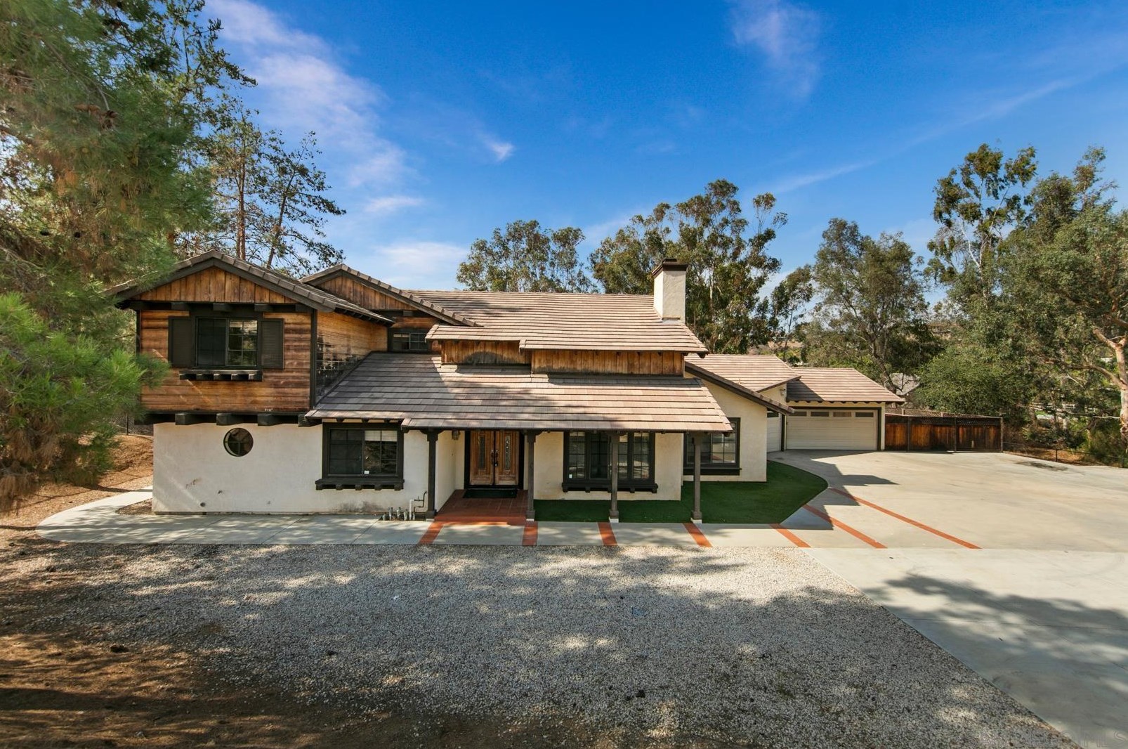 9878 Quail Canyon Rd, El Cajon, CA 92021