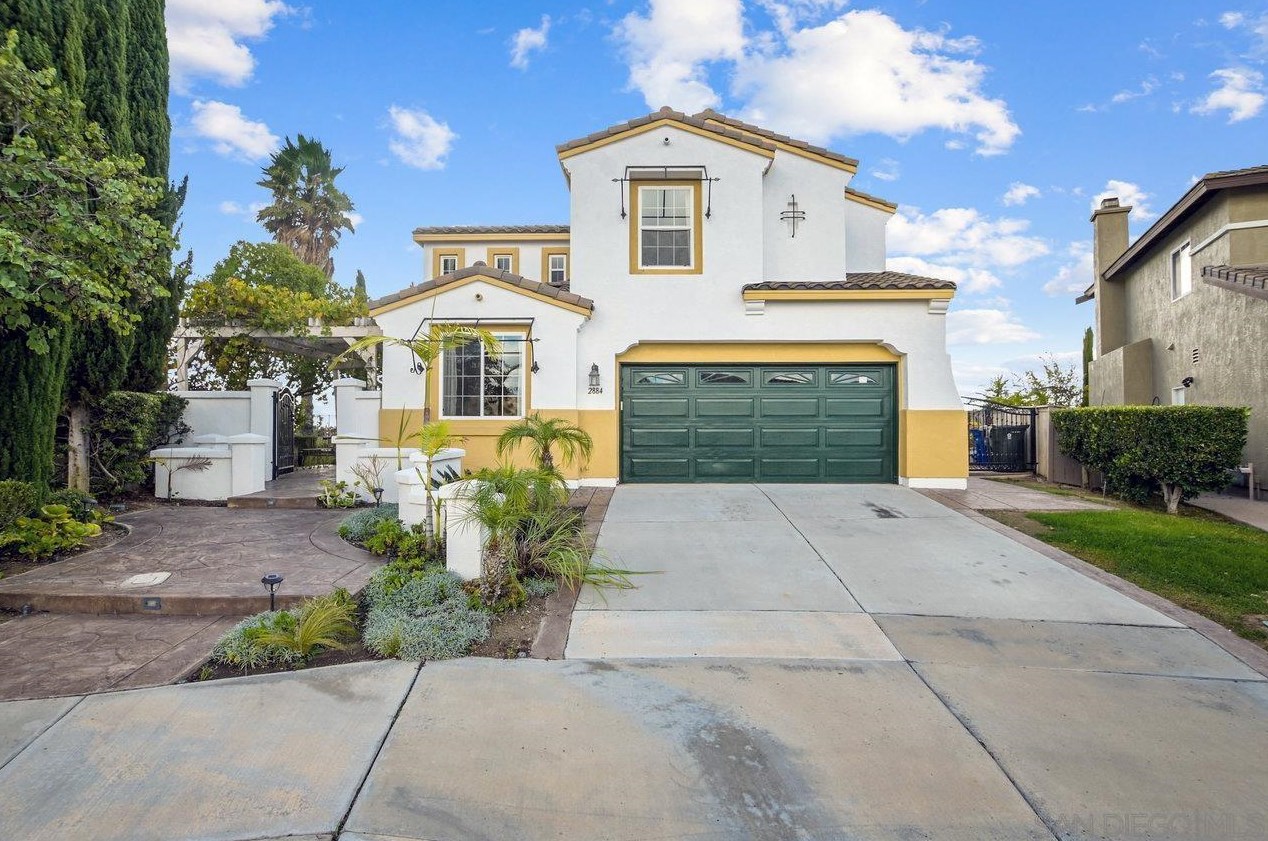 2884 Red Rock Canyon Rd, Chula Vista, CA 91915