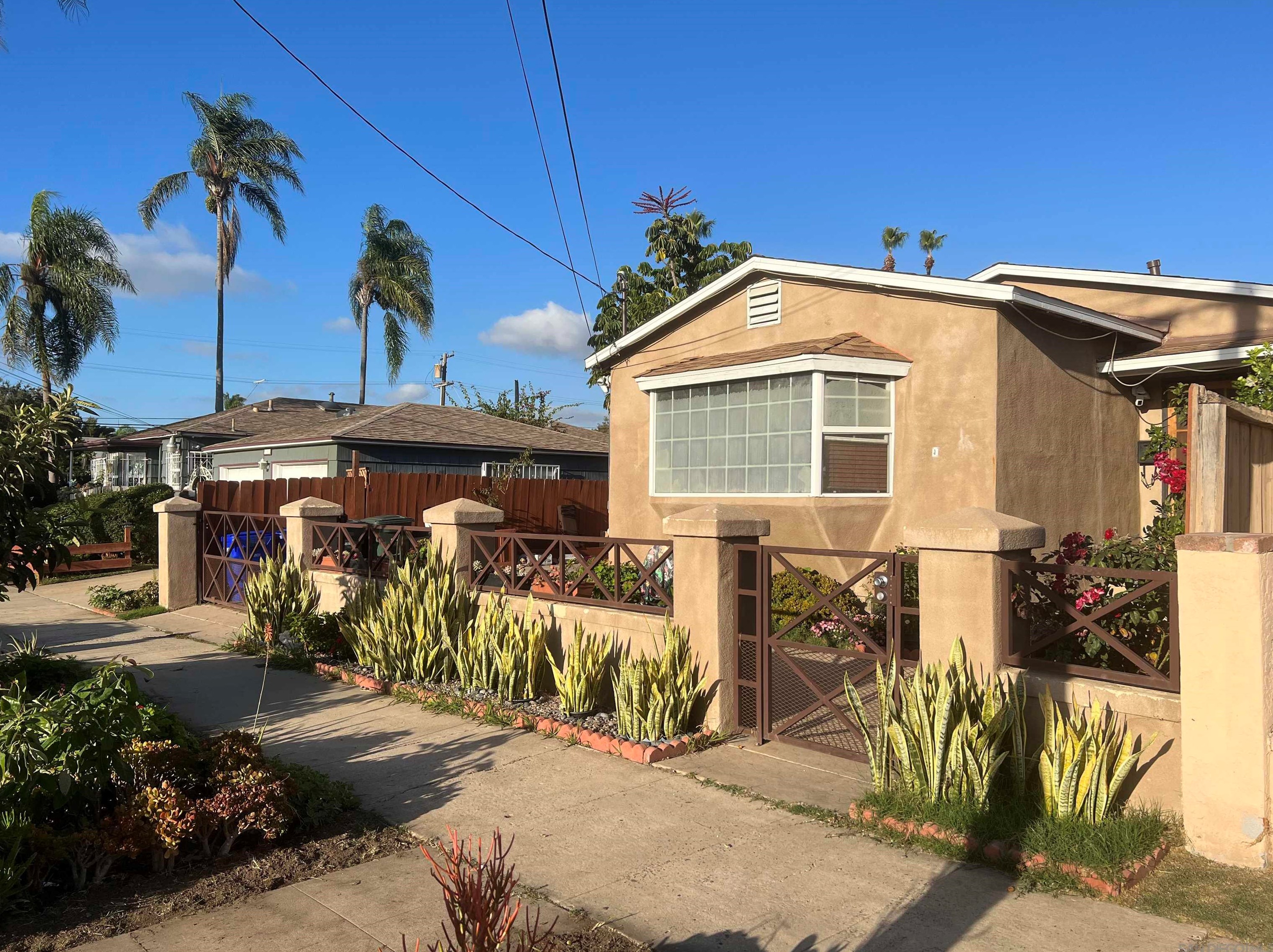 121 B Ave, National City, CA 91950