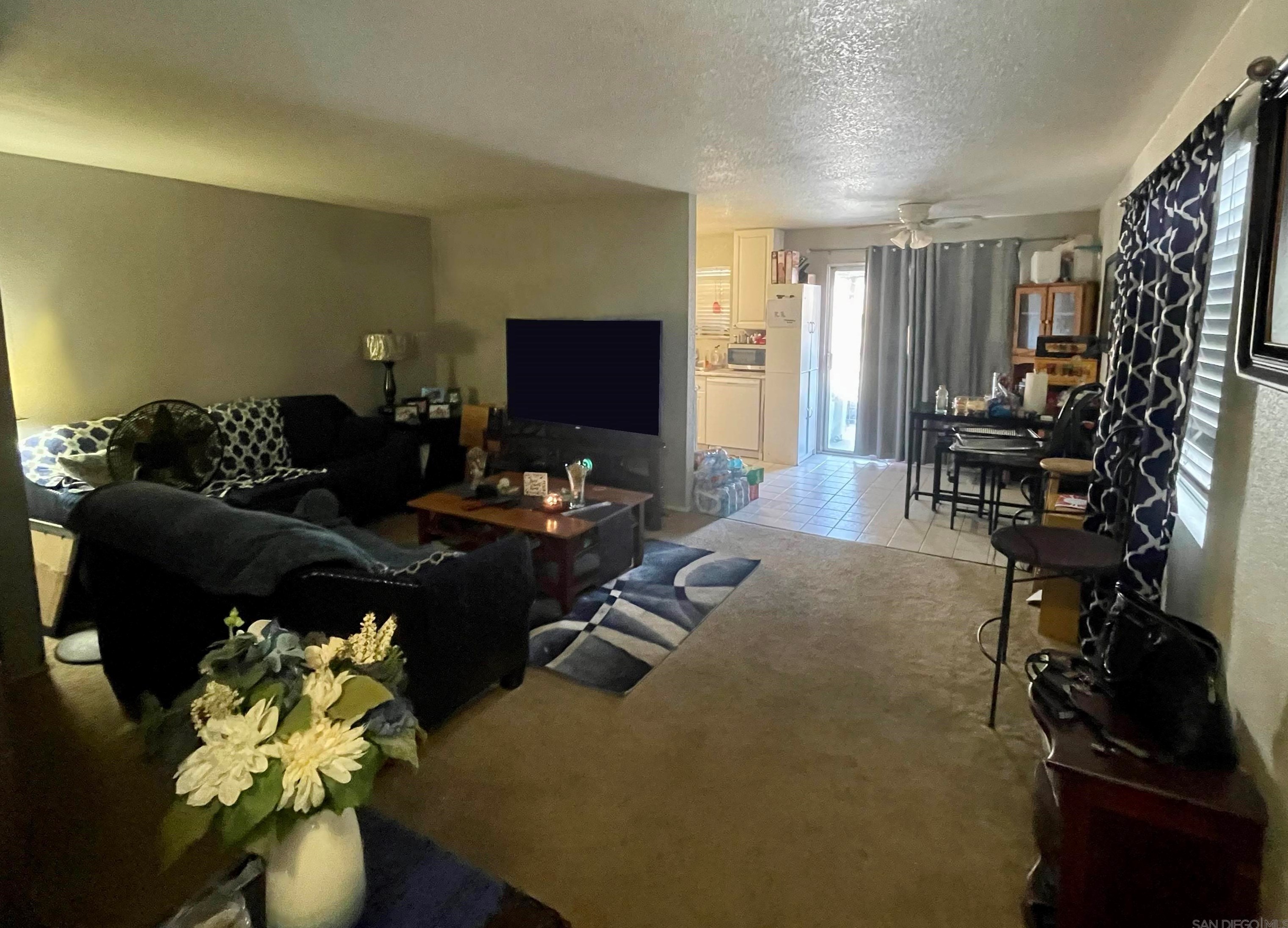 2636 Kari Ct, Spring Valley, CA 91977-3381