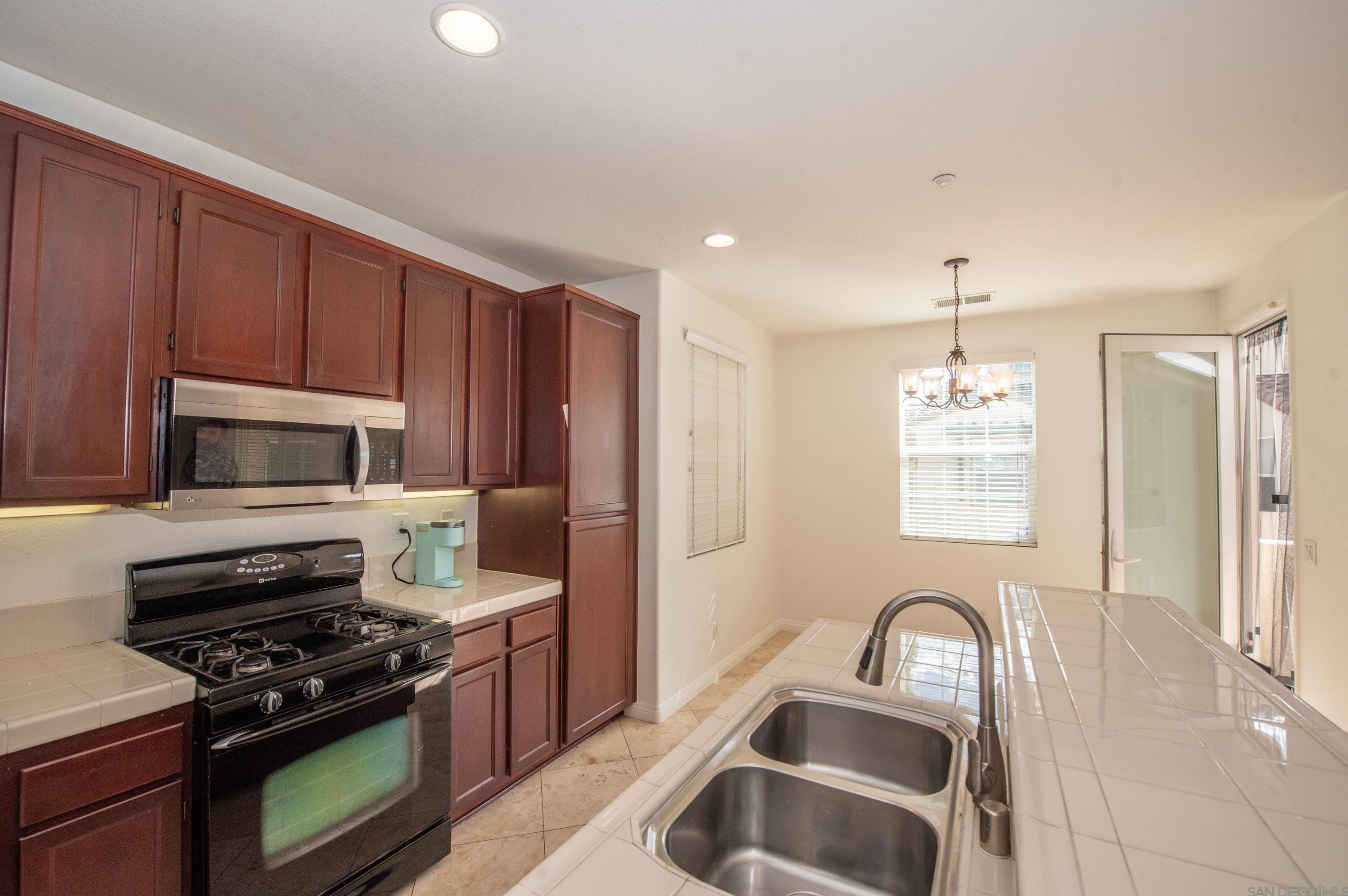 1312 Mother Lode Way, Chula Vista, CA 91913-4654