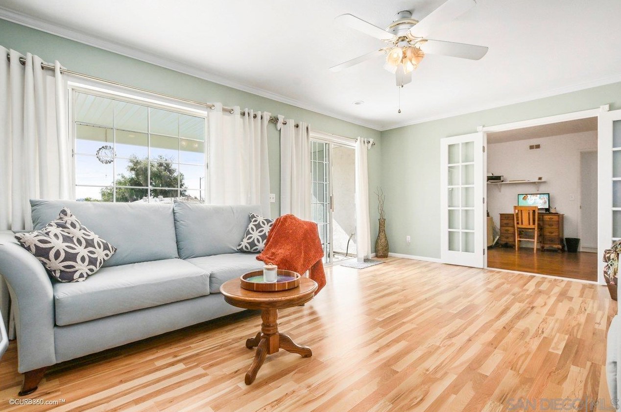 10005 Three Oaks Way, Santee CA  92071-1119 exterior