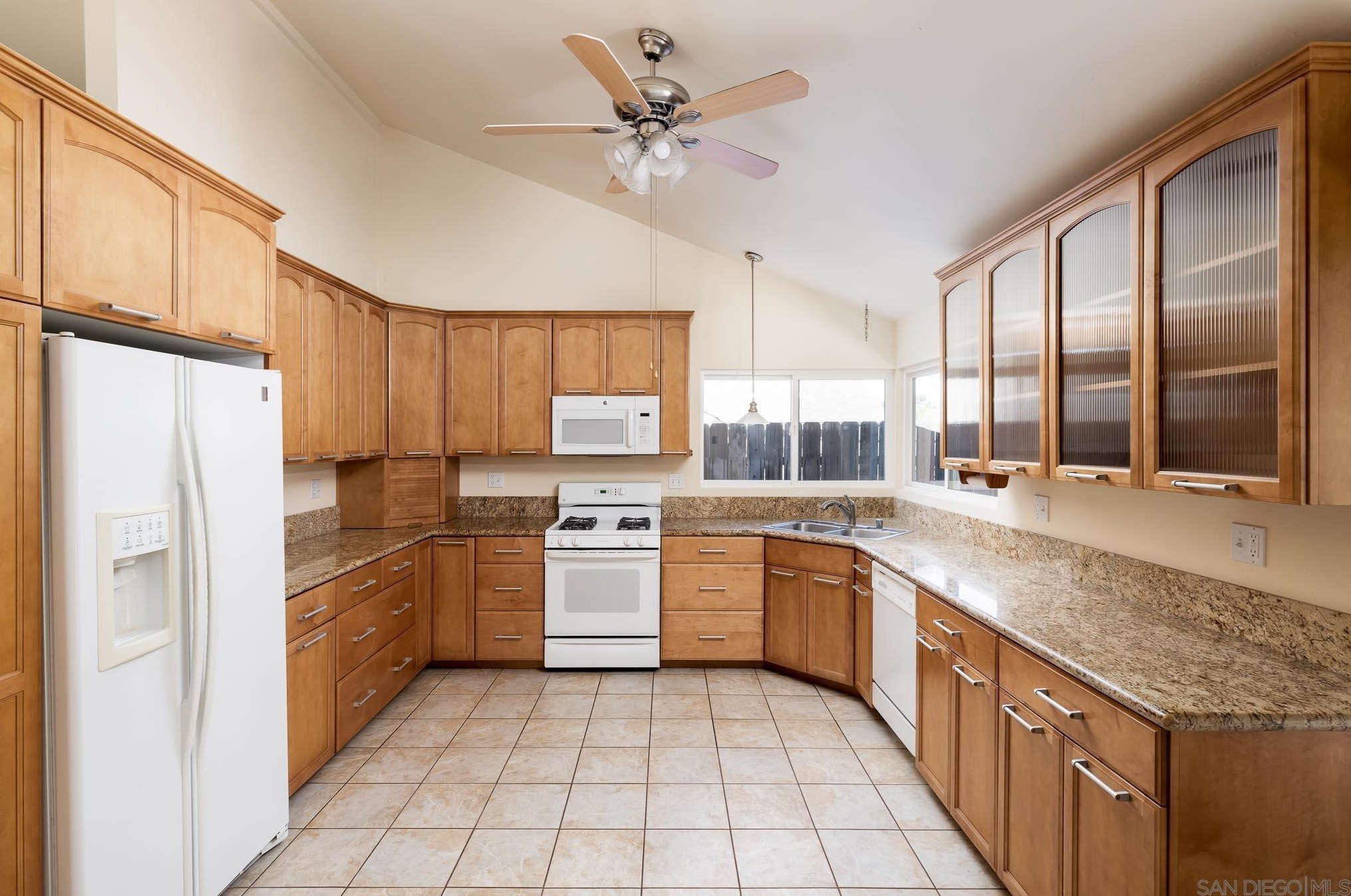 2423 Trace Rd, Spring Valley CA  91978-1928 exterior