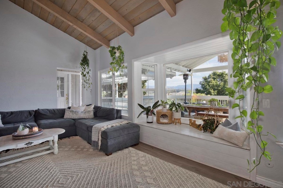 2659 Daisy Ln, Fallbrook, CA 92028