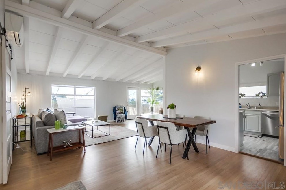 9321 Sisson St, La Mesa, CA 91942