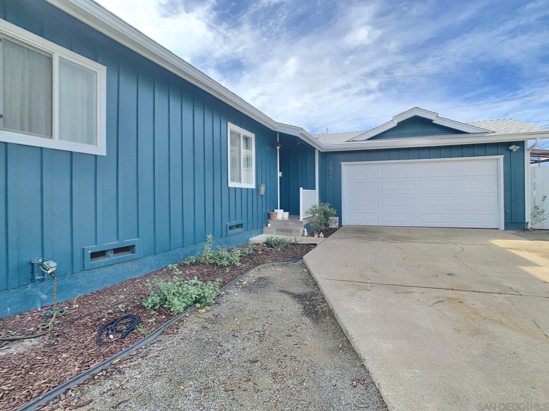 1066 S Johnson Ave, El Cajon, CA 92020