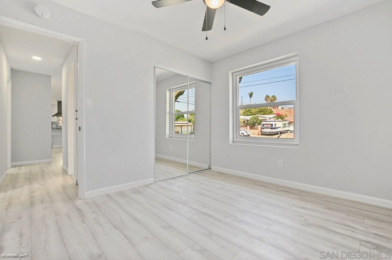 8859 Greenridge Ave, Spring Valley CA  91977-4746 exterior