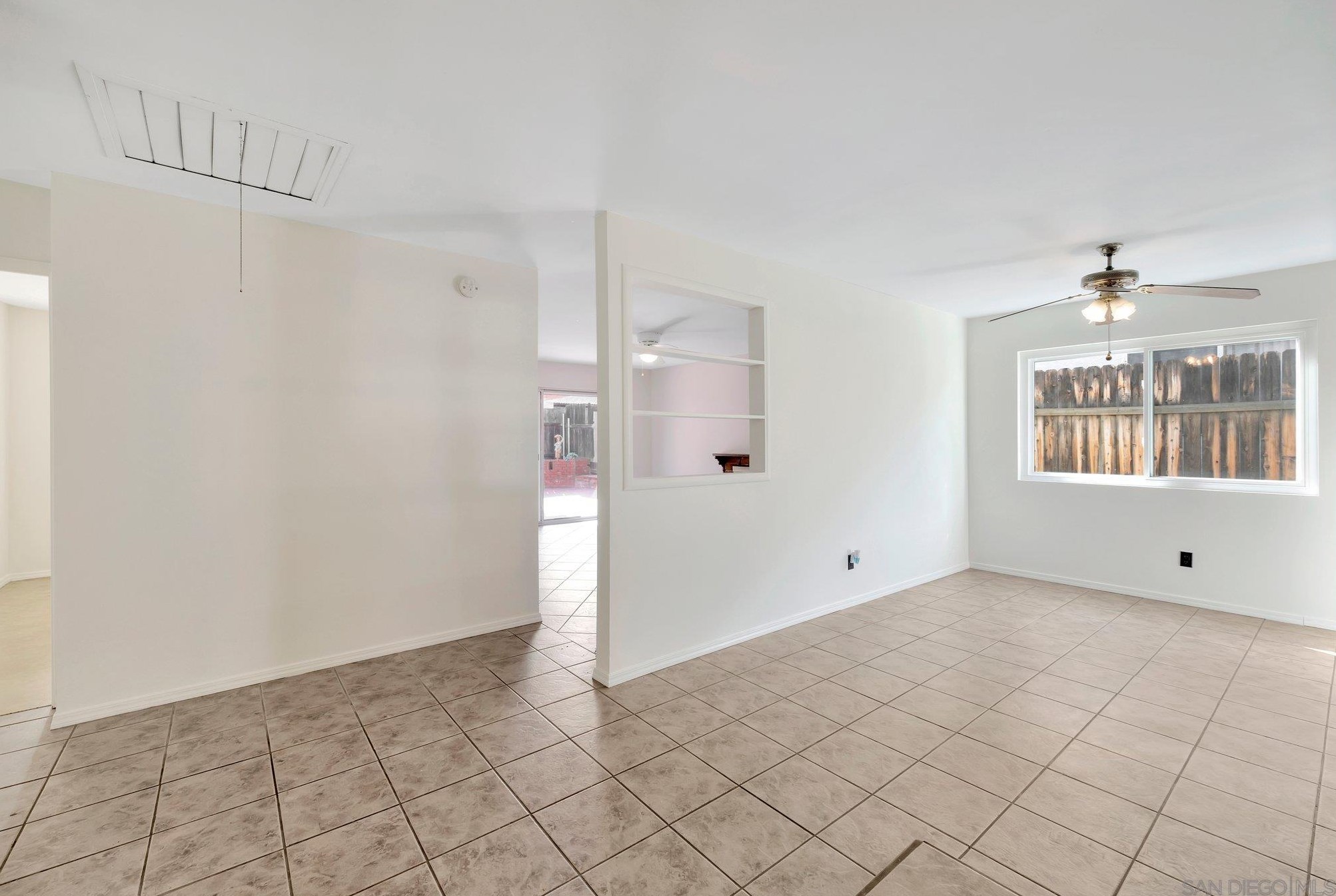 9183 Via De Amor, Santee, CA 92071-3734