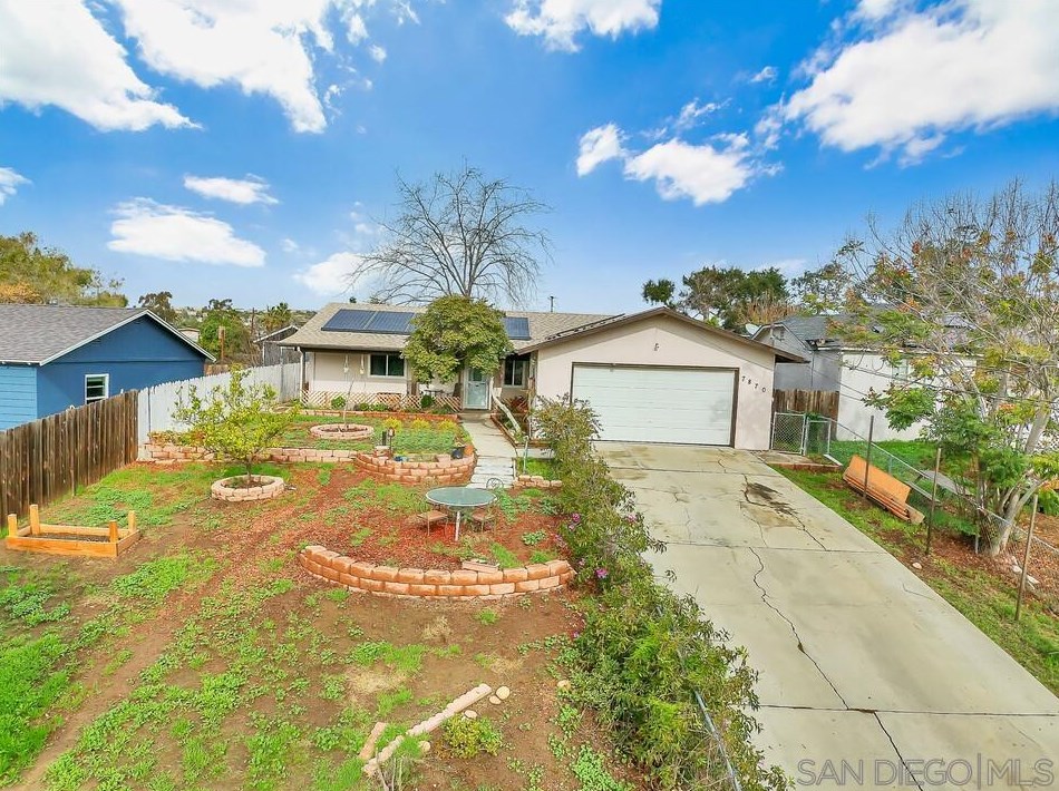 7870 Montana St, Lemon Grove, CA 91945
